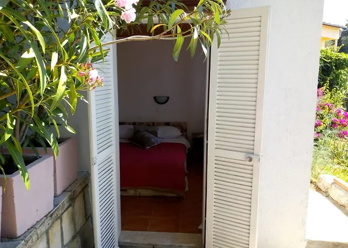 Suha Punta - Crnic * Rab Town