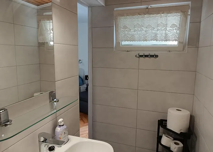 Suha Punta - Crnic Apartment *